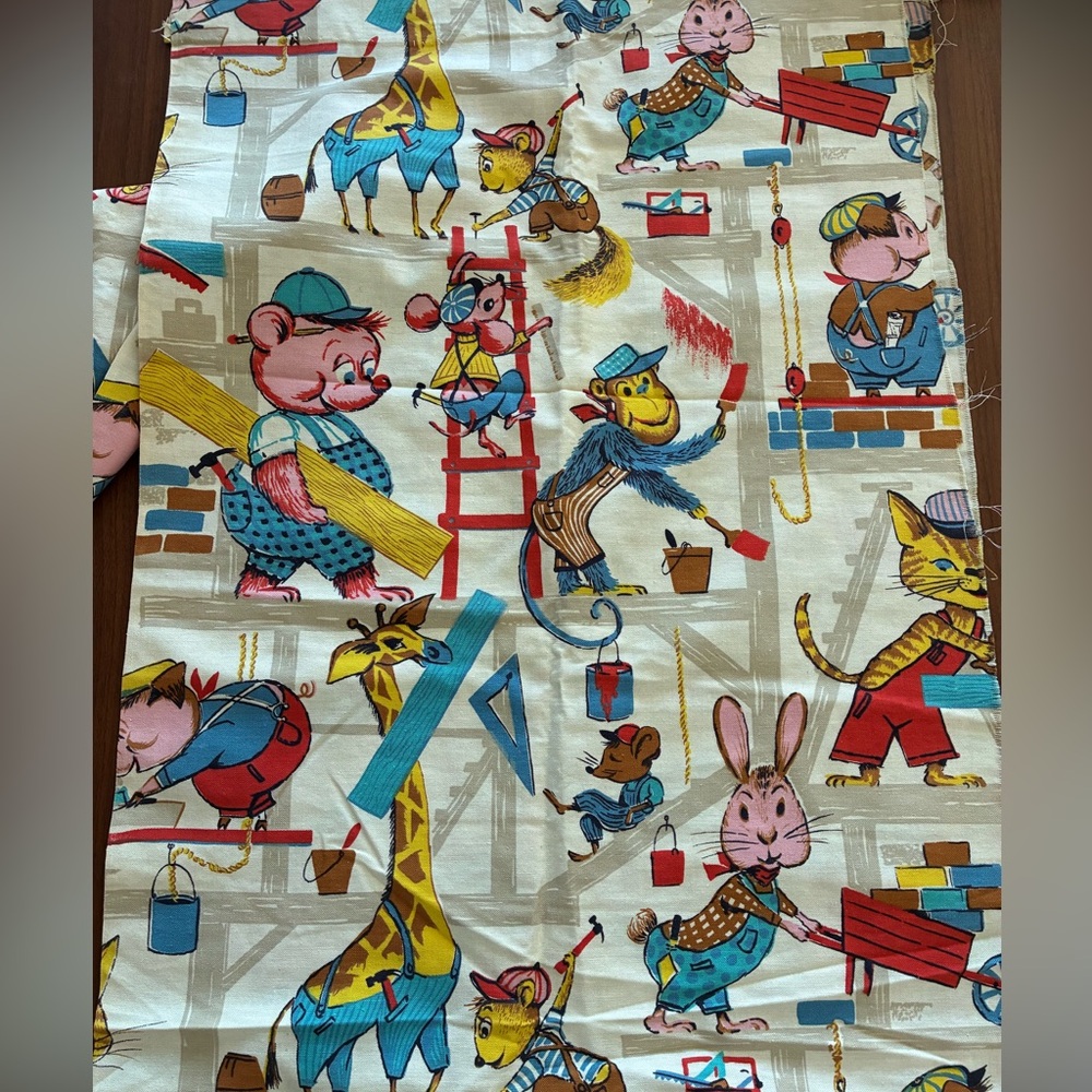 Vintage Harmony House cotton fabric, animals in construction